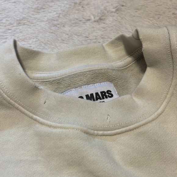 Discontinued ARLO MARS untethered crewneck - Picture 10 of 12